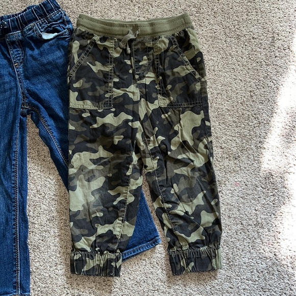 3 Boys 4T Jumping Beans Pants - Picture 3 of 8